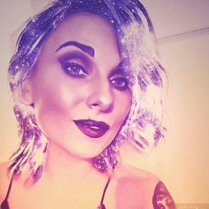 Meet your Posher, Leanne